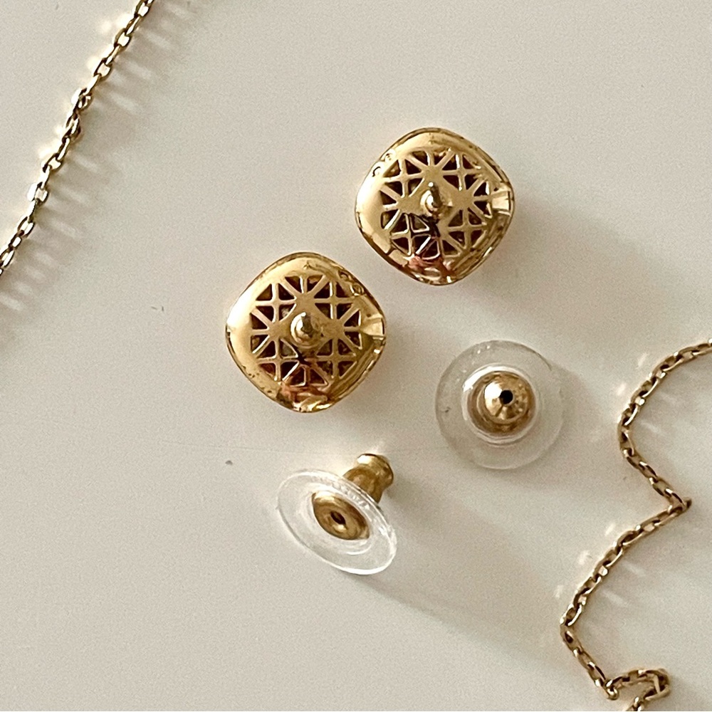 NWT Swarovski Gold Tone Crystal Necklace & Earrings Set - Picture 7 of 11